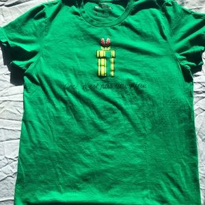 Super Mario Pipe shirt, “this is not a pipe”